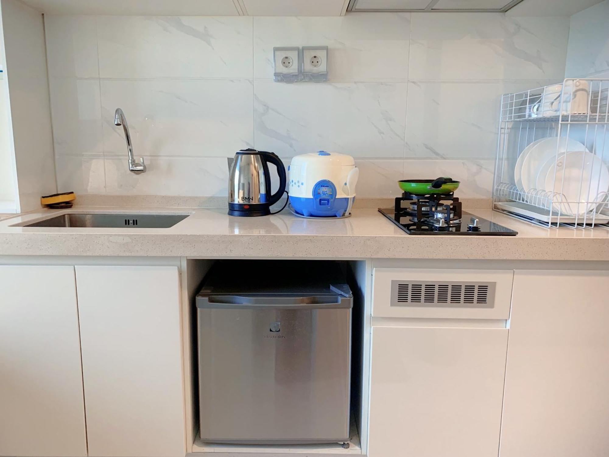 Sky House Bsd By Benchmark Hotel